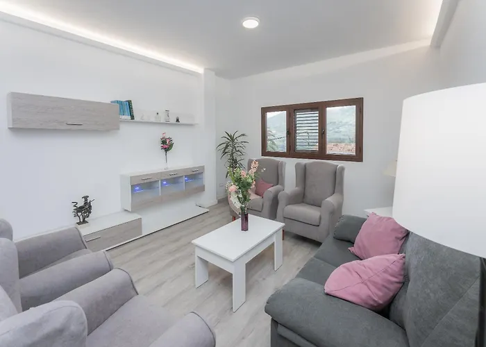 Vivelorural Buena Vista House, El Madronal منزل ريفي *