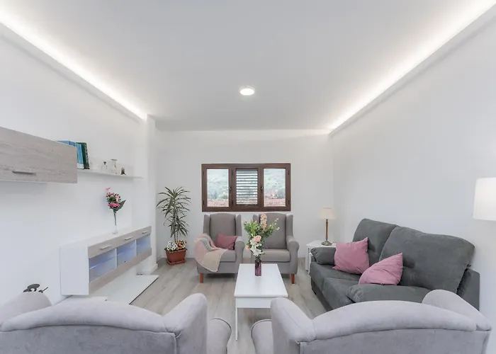 Vivelorural Buena Vista House, El Madronal منزل ريفي